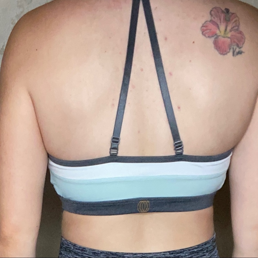 BALANCE SPORTS BRA 🤍💙 - Picture 7 of 8